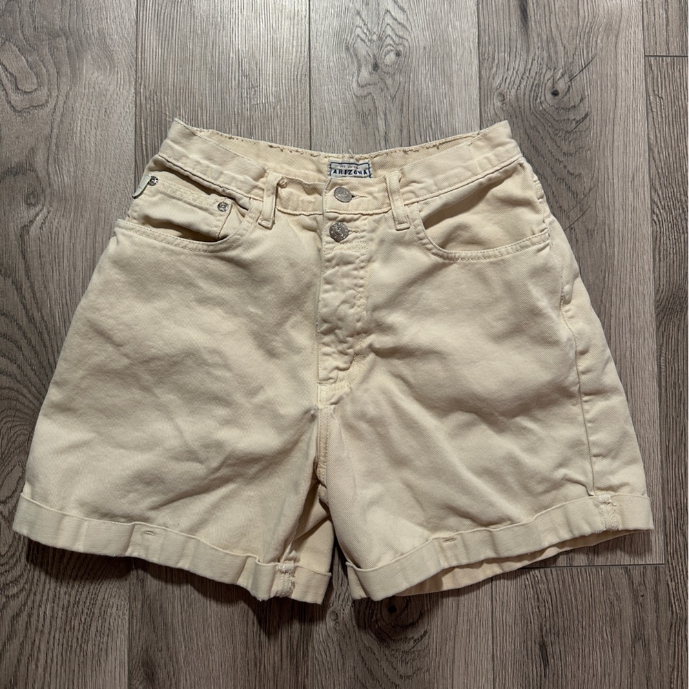 Vintage 90s Arizona High Rise 100% Cotton Cream Shorts Size 9